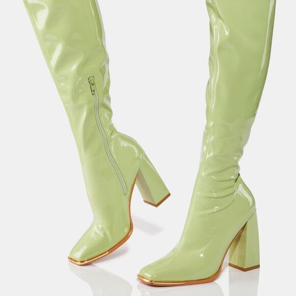 ISLE Shoes - ISLE  YOU  KNOW UR HAPPY WHEN  Boots ( BRAND NEW !!! )